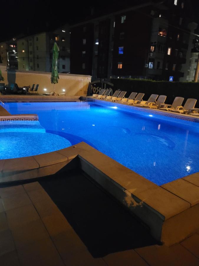 Poseidon Apartment Ni Exterior foto
