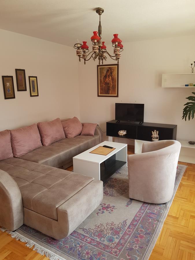 Poseidon Apartment Ni Exterior foto
